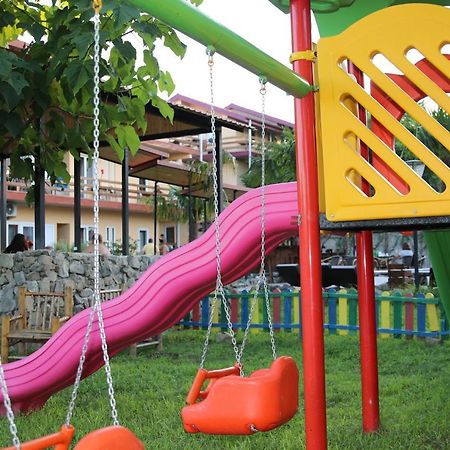 Ponto Hotel Kobuleti Zewnętrze zdjęcie