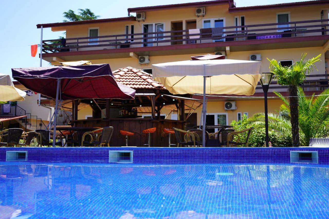 Ponto Hotel Kobuleti Zewnętrze zdjęcie