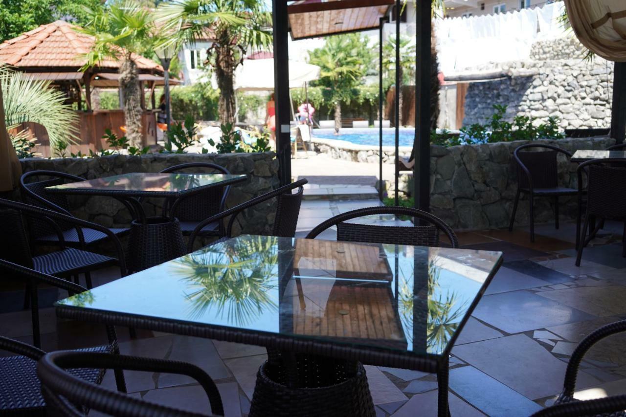 Ponto Hotel Kobuleti Zewnętrze zdjęcie
